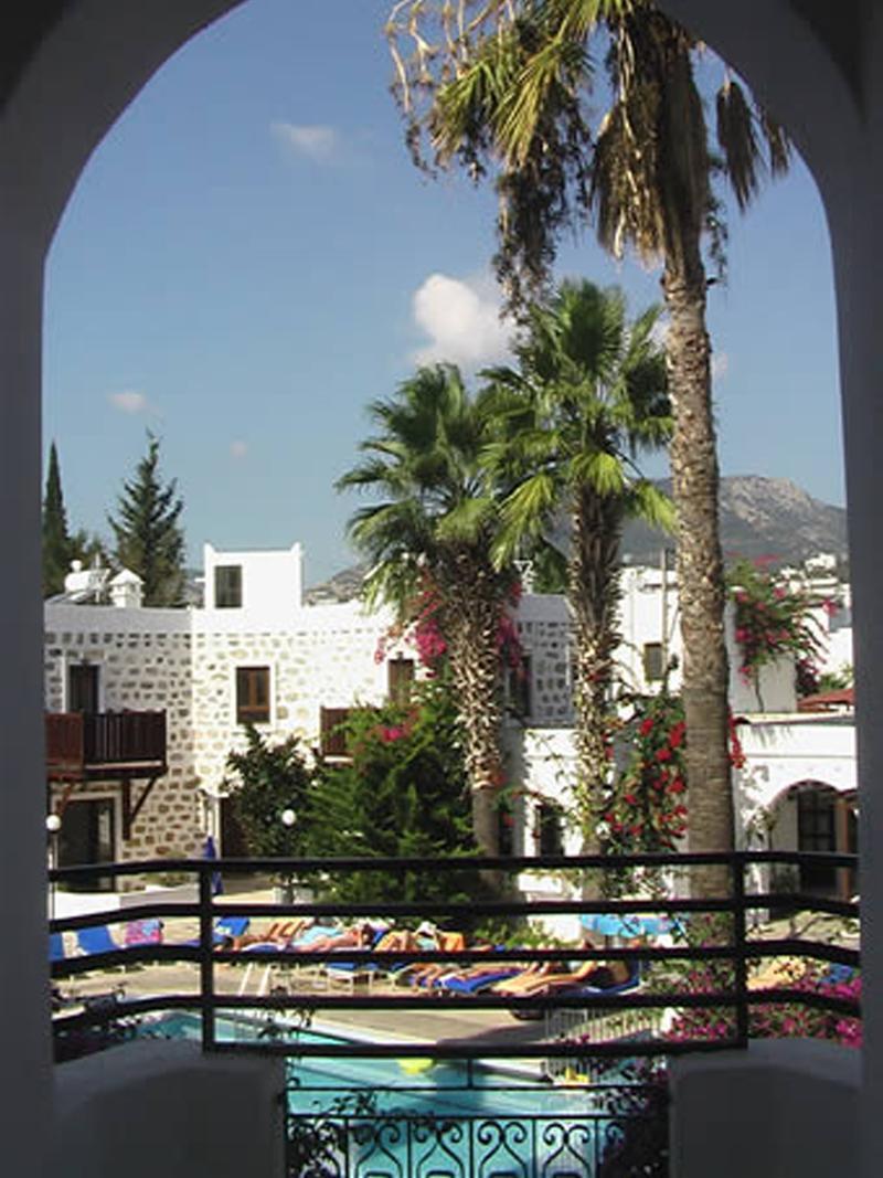 גומבט Mimosa Apart Hotel מראה חיצוני תמונה