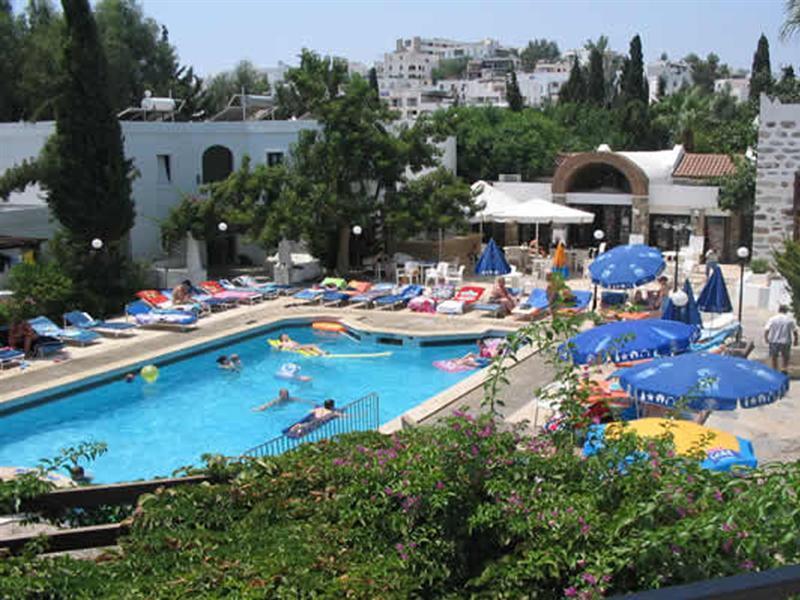 גומבט Mimosa Apart Hotel מראה חיצוני תמונה