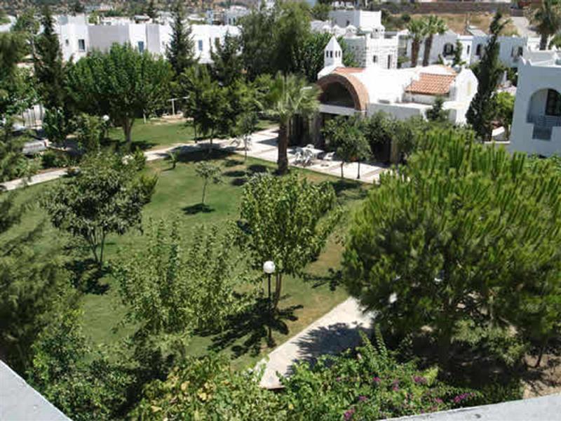 גומבט Mimosa Apart Hotel מראה חיצוני תמונה